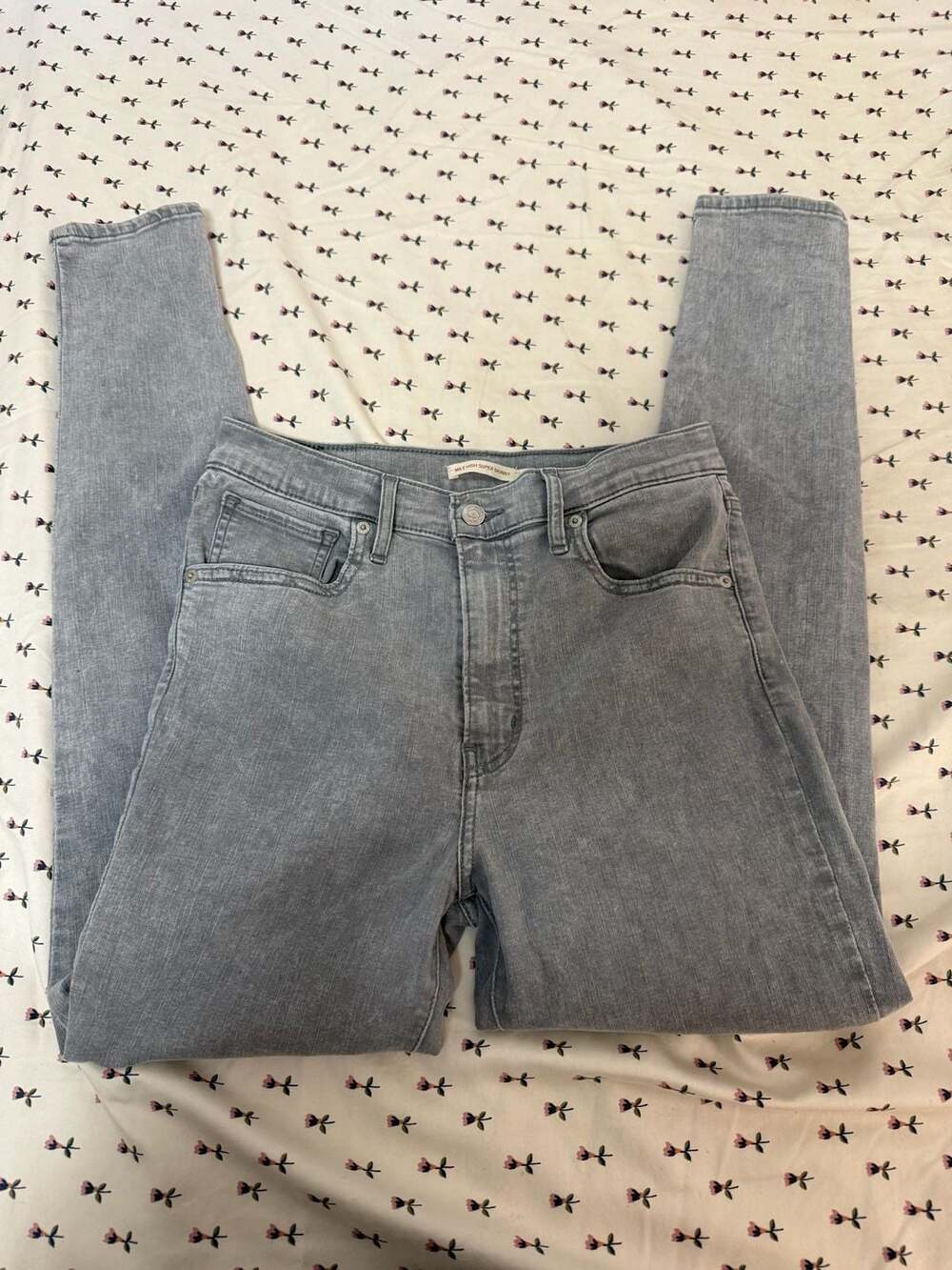 Levi's Mile High Super Skinny Gray Denim Jeans Size 30